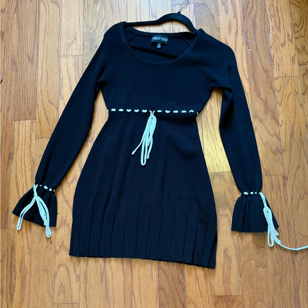 Current mood dolls kill long sleeve black sweater mini dress with white bows